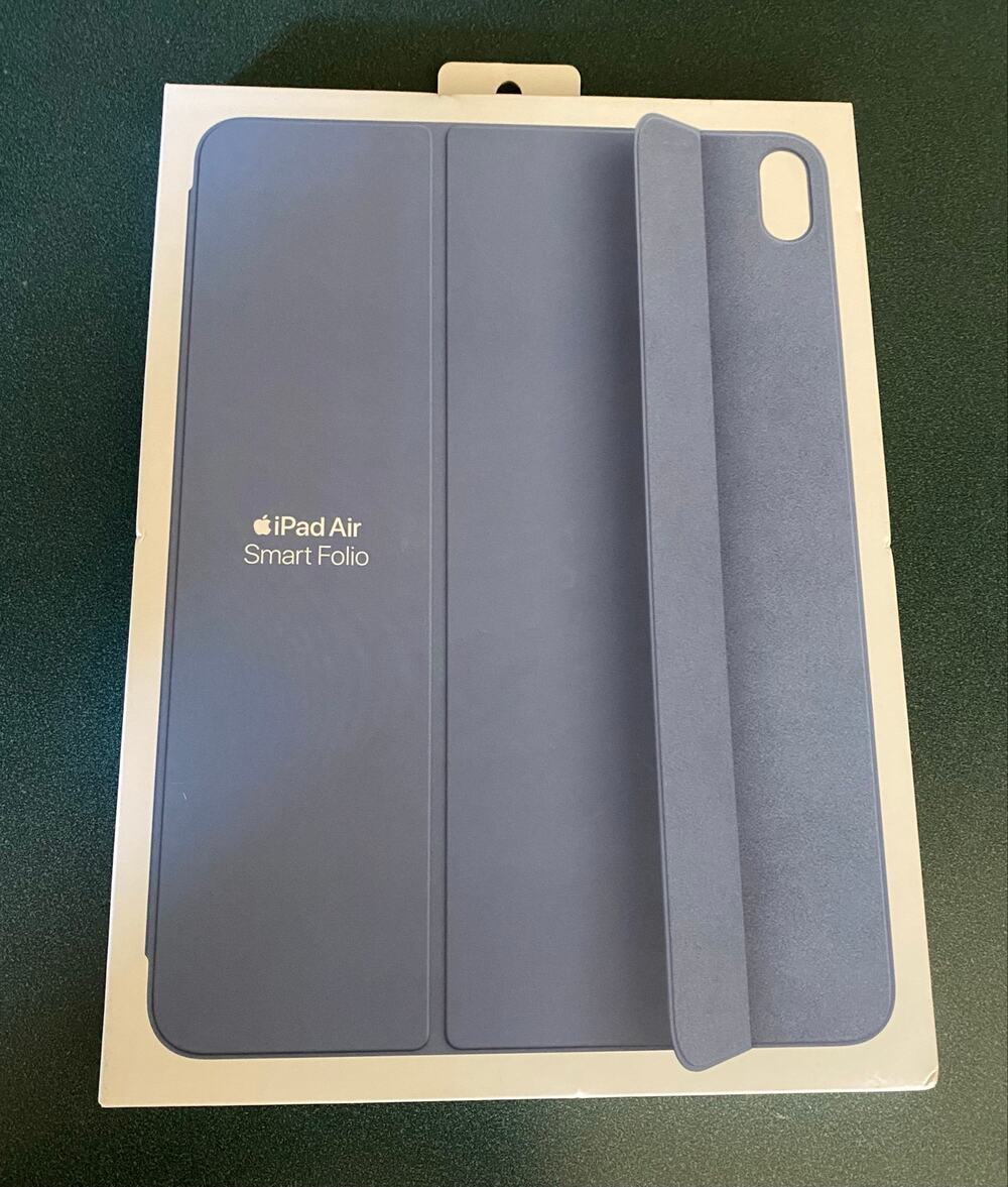 iPad Air Smart Folio 11” iPad Air 10.9”